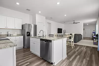 104 Enforcer Loop, Jarrell, TX 76537 - Photo 5