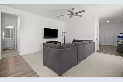 104 Enforcer Loop, Jarrell, TX 76537 - Photo 3