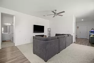 104 Enforcer Loop, Jarrell, TX 76537 - Photo 3