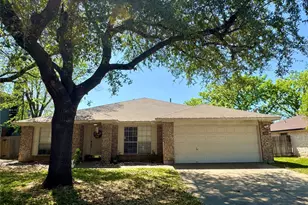 1208 Leah Ln, Round Rock, TX 78665 - Photo 1