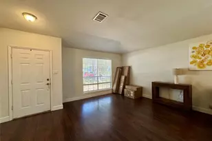 1208 Leah Ln, Round Rock, TX 78665 - Photo 5