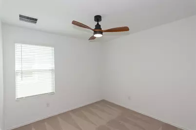 548 Rancho Del Cielo Loop, Jarrell, TX 76537 - Photo 23