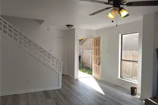 13353 Water Oak Ln, Austin, TX 78729 - Photo 3