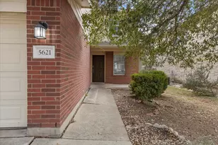 5621 Abby Ann Ln, Austin, TX 78747 - Photo 3