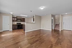 405 Yearwood Ln, Jarrell, TX 76537 - Photo 9