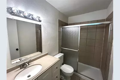 1010 W 23rd Street #10, Austin, TX 78705 - Photo 11