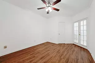 3111 Tom Green St, Austin, TX 78705 - Photo 11