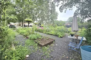 2401 E 6th St, Austin, TX 78702 - Photo 27