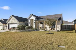 908 Smokey Oak Dr Dr, Fredericksburg, TX 78624 - Photo 3