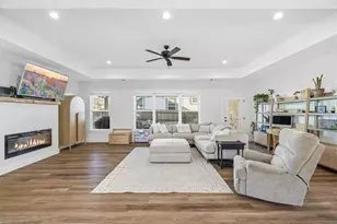 908 Smokey Oak Dr Dr, Fredericksburg, TX 78624 - Photo 7