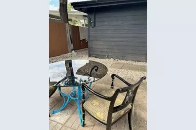 613 Brentwood Street #B, Austin, TX 78752 - Photo 9