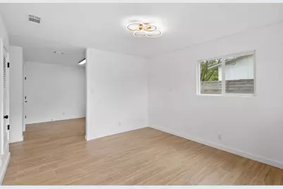 [Address not provided], Austin, TX 78745 - Photo 5