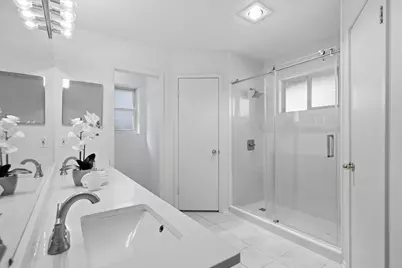 8304 Seminary Ridge Drive, Austin, TX 78745 - Photo 11