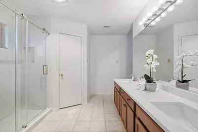 8304 Seminary Ridge Drive, Austin, TX 78745 - Photo 13