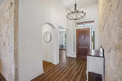 100 W Leaning Madrone Drive, Johnson City, TX 78636 - Photo 5