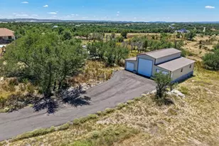 100 W Leaning Madrone Dr, Johnson City, TX 78636 - Photo 3