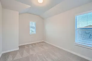 105 Appleberry Ln, Elgin, TX 78621 - Photo 21