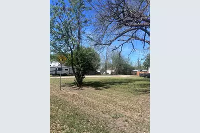 Tbd SE 2nd Street, Smithville, TX 78957 - Photo 3
