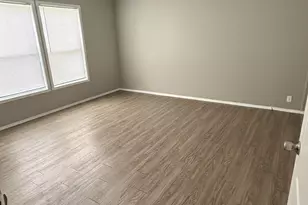 142 Eagle Crk Dr, Kyle, TX 78640 - Photo 7