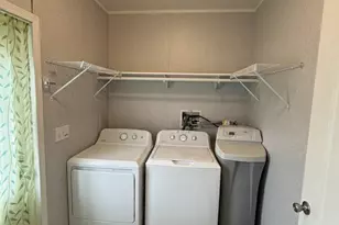 142 Eagle Crk Dr, Kyle, TX 78640 - Photo 11