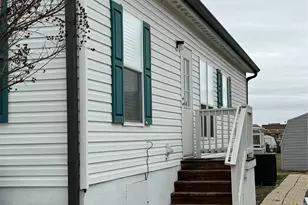 142 Eagle Crk Dr, Kyle, TX 78640 - Photo 15