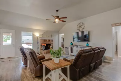 700 Indian Blanket Street, Lockhart, TX 78644 - Photo 5