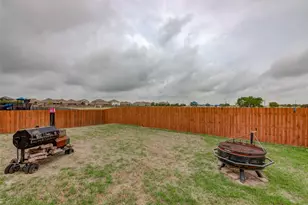 700 Indian Blanket St, Lockhart, TX 78644 - Photo 35