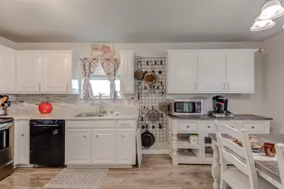 700 Indian Blanket Street, Lockhart, TX 78644 - Photo 11