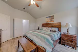 700 Indian Blanket St, Lockhart, TX 78644 - Photo 15