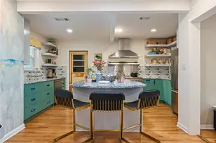 7607 Meadowview Ln, Austin, TX 78752 - Photo 3