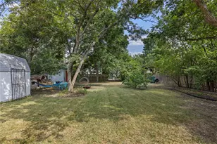 7607 Meadowview Ln, Austin, TX 78752 - Photo 33