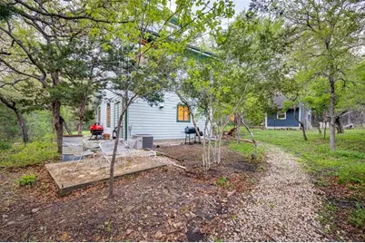 112 Boulder Lane, Manor, TX 78653 - Photo 25