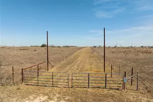 2700 Co Rd 214, Bertram, TX 78605 - Photo 7