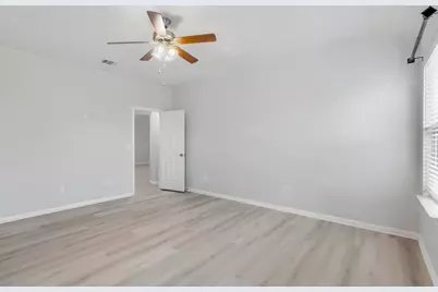 913 Medina Way, Leander, TX 78641 - Photo 9