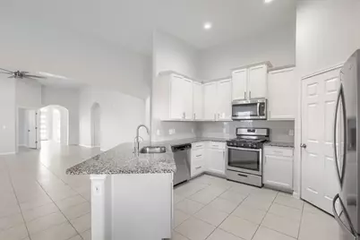 913 Medina Way, Leander, TX 78641 - Photo 5