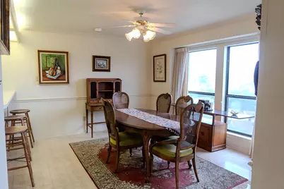 6820 Cypress Point N #6, Austin, TX 78746 - Photo 9