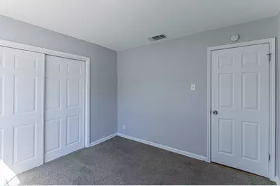 9411 Valley Moss, San Antonio, TX 78250 - Photo 15