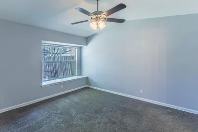 9411 Valley Moss, San Antonio, TX 78250 - Photo 9