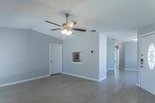 9411 Valley Moss, San Antonio, TX 78250 - Photo 3