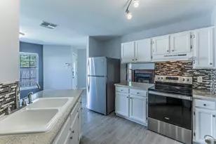 9411 Valley Moss, San Antonio, TX 78250 - Photo 7