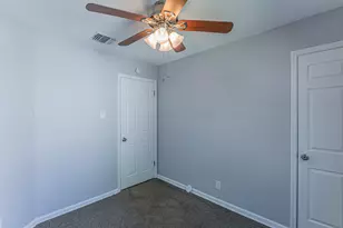 9411 Valley Moss, San Antonio, TX 78250 - Photo 13