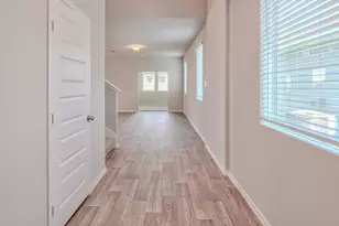 362 Golden Paint Trl, Liberty Hill, TX 78642 - Photo 3