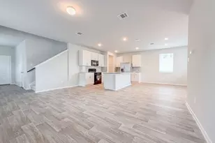 362 Golden Paint Trl, Liberty Hill, TX 78642 - Photo 5