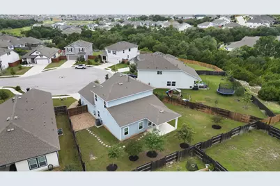 112 Creek Plum Court, Liberty Hill, TX 78642 - Photo 27
