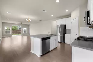 112 Creek Plum Ct, Liberty Hill, TX 78642 - Photo 3