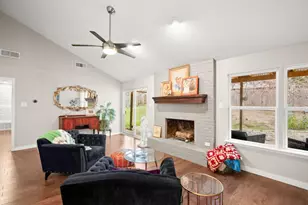 7404 Barcelona Dr, Austin, TX 78752 - Photo 1