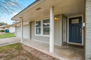 7404 Barcelona Dr, Austin, TX 78752 - Photo 33