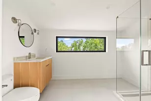 1005 W Johanna St, Austin, TX 78704 - Photo 33