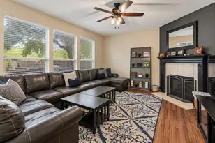 1105 Connemara Ln, Pflugerville, TX 78660 - Photo 9