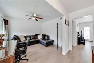 8001 Briarwood Ln, Austin, TX 78757 - Photo 7